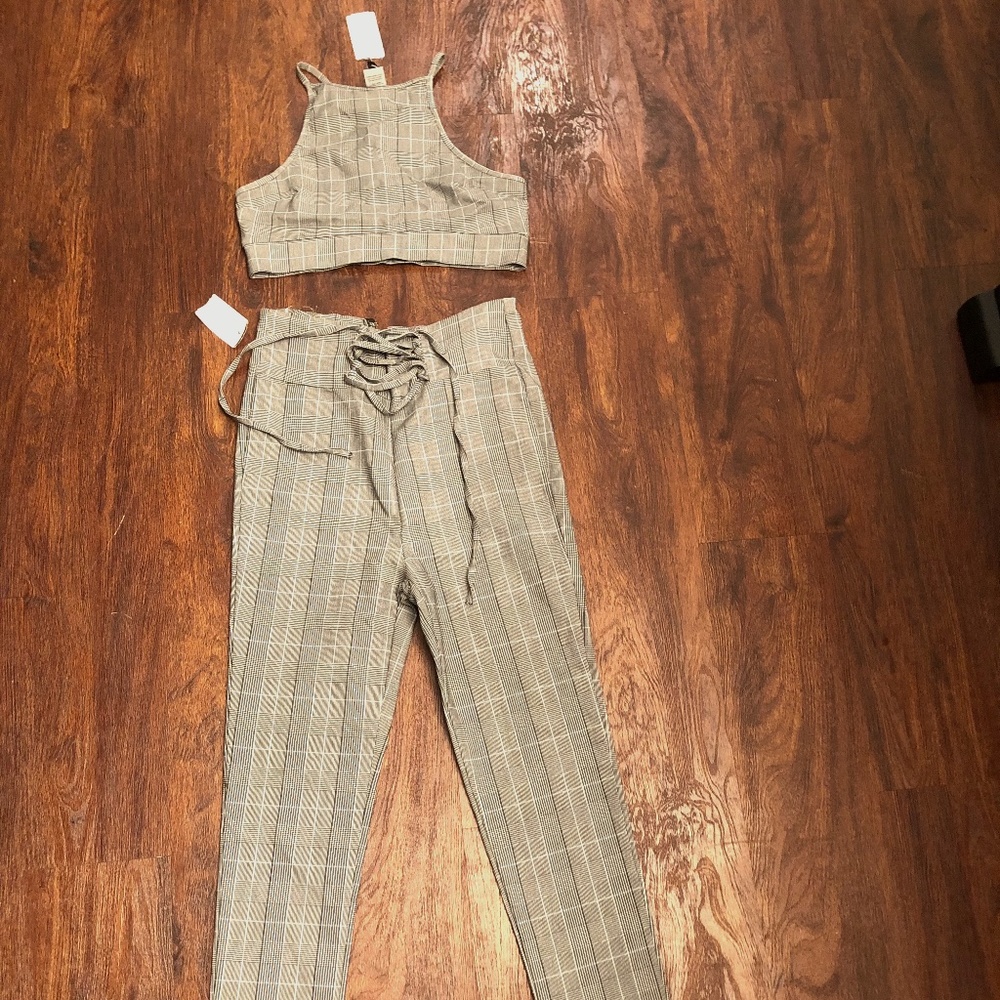 Windsor plaid top with pants